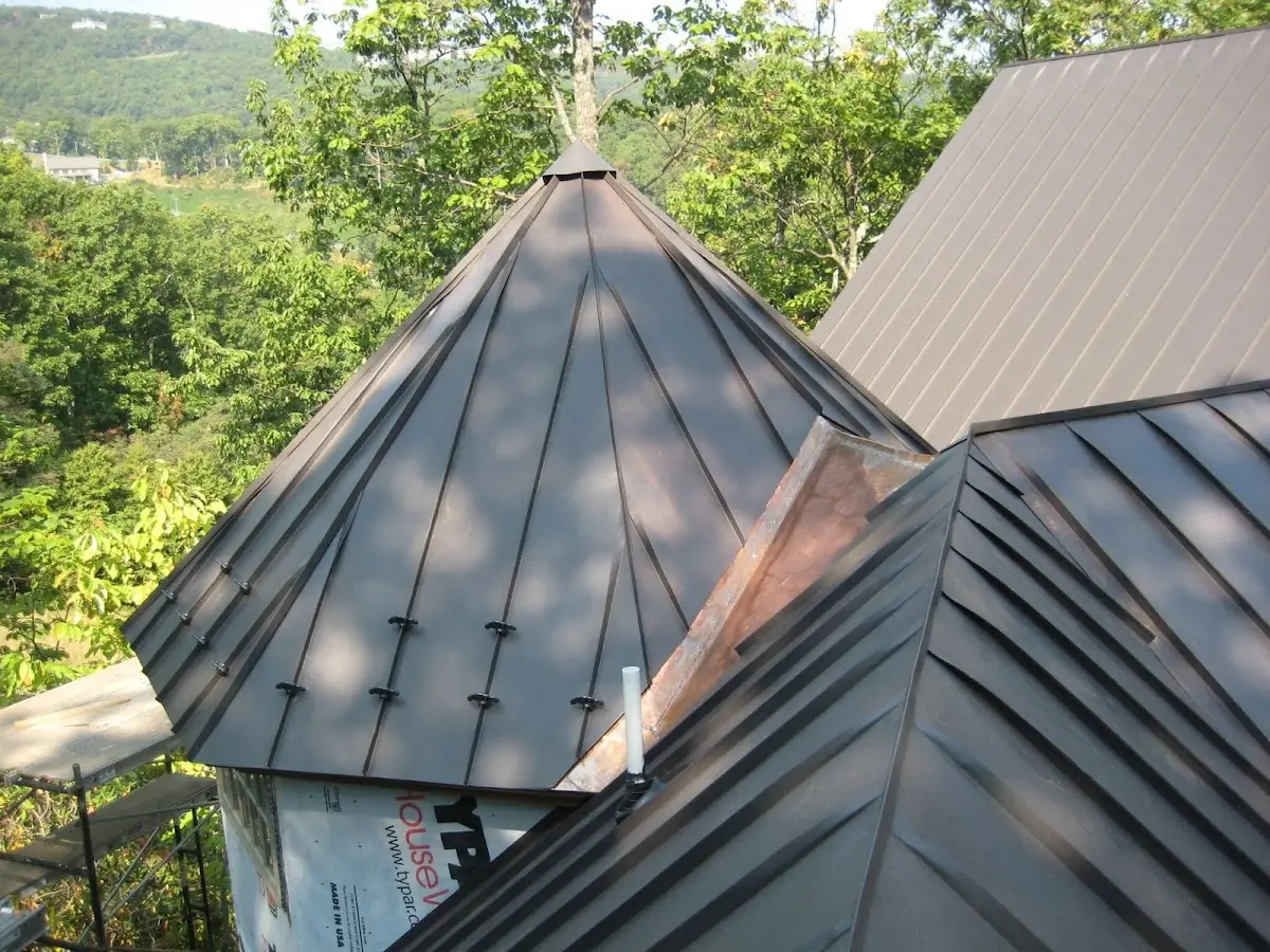 Professional Shingle Replacement & Repair by Craftsman Roofing in Sundance Lake